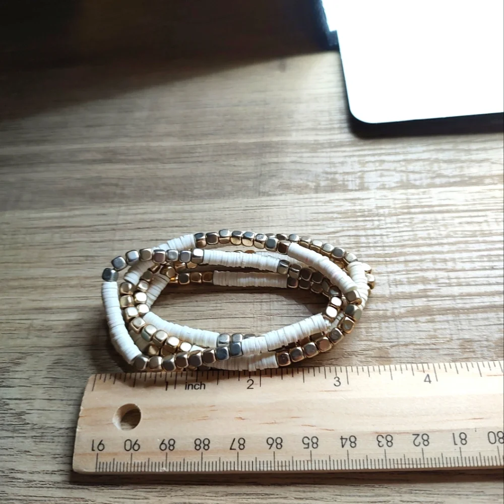 Gold and Cream Beaded Bracelet Set (4 Stretchy Boho Bracelets)